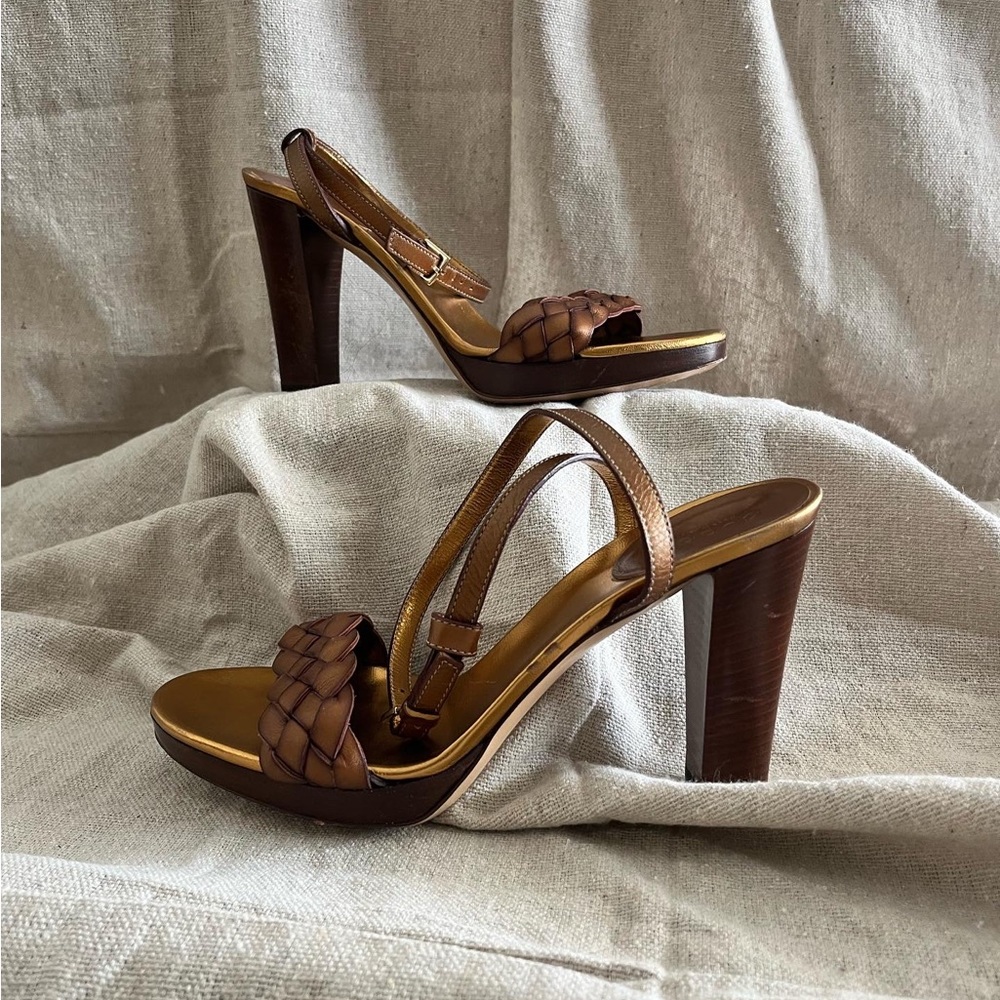 GUCCI METALLIC BRONZE SANDALS